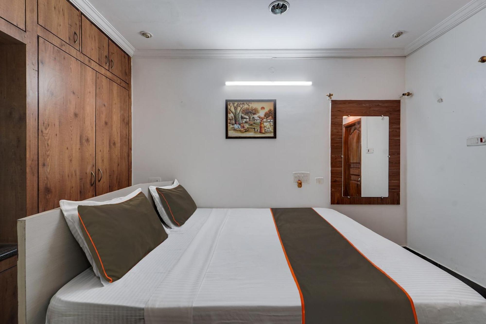 Collection O Mahika Homestay ตีรูปาติ ภายนอก รูปภาพ