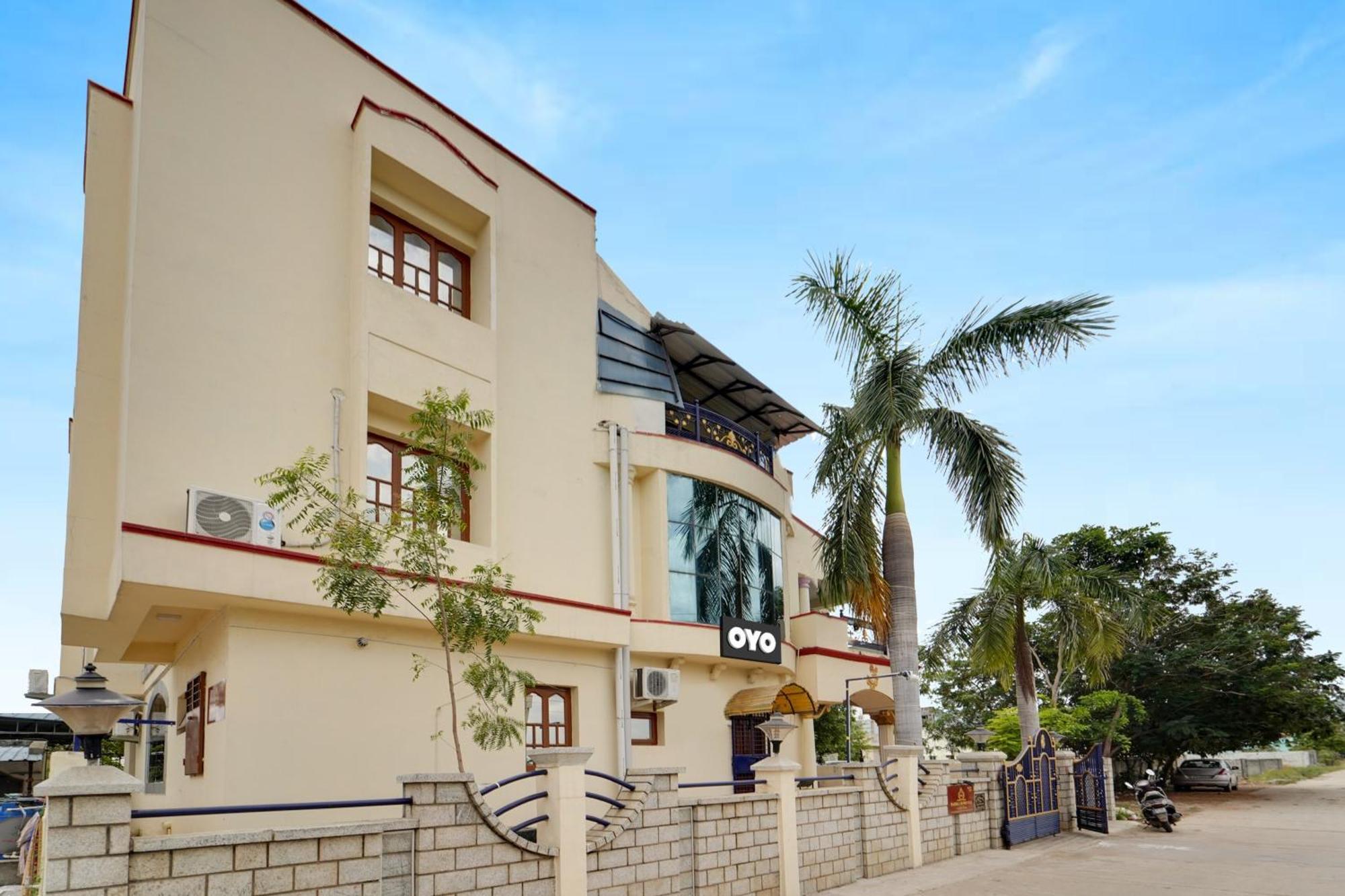 Collection O Mahika Homestay ตีรูปาติ ภายนอก รูปภาพ